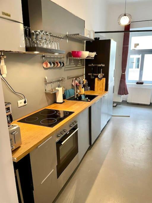 Klimatisierte Sehr Zentrale Wohnung-Loftstyle- Відень Екстер'єр фото
