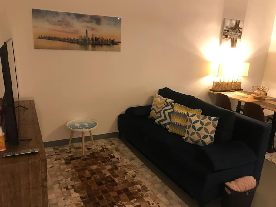 Klimatisierte Sehr Zentrale Wohnung-Loftstyle- Відень Екстер'єр фото
