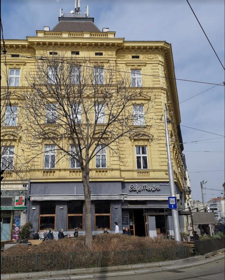 Klimatisierte Sehr Zentrale Wohnung-Loftstyle- Відень Екстер'єр фото
